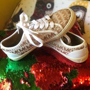 Kids Micheal kors shoes